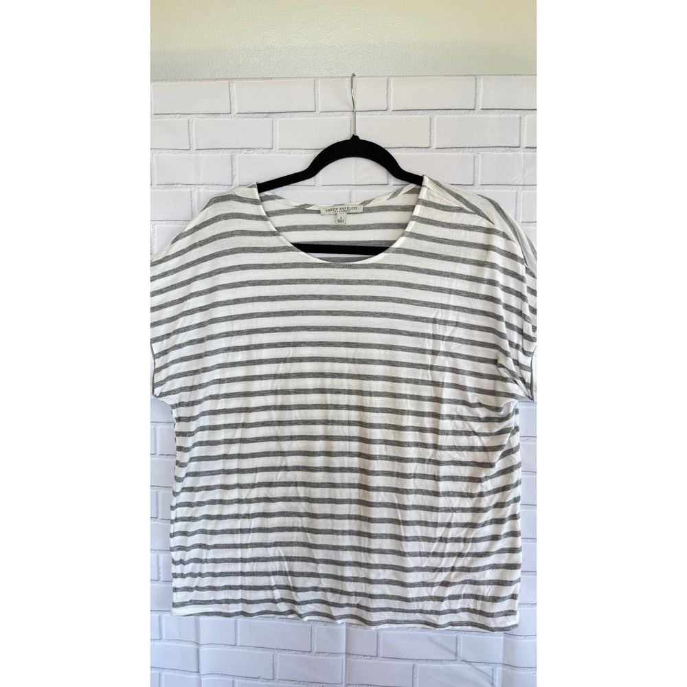 Green Envelope Los Angeles White Grey Striped Short Sleeve Boxy Top Large